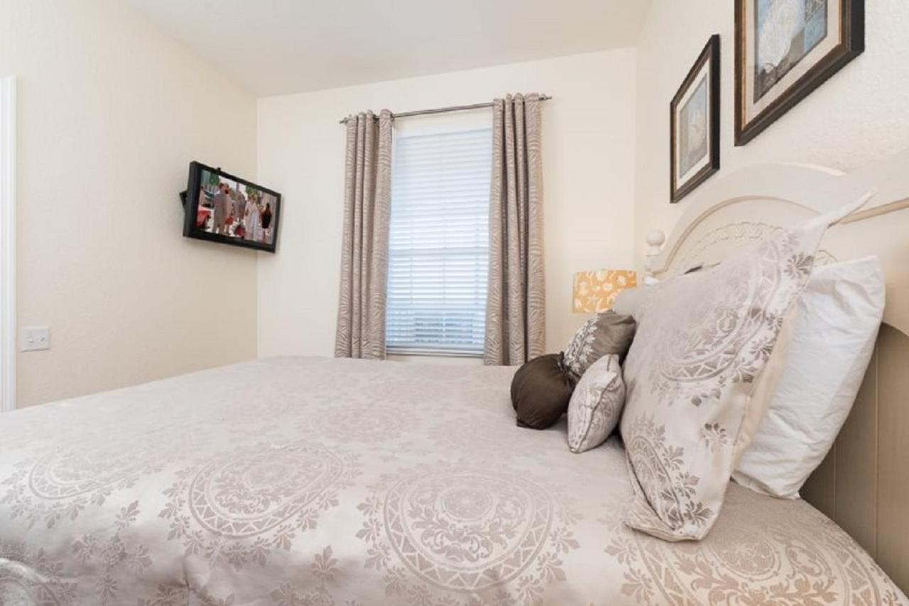 Luxurious Condo - Just 2 Miles From Disney #404 أورلاندو المظهر الخارجي الصورة